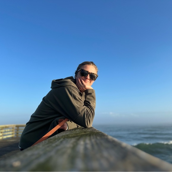 Meet your Posher, Mary - Picture 3 of 4